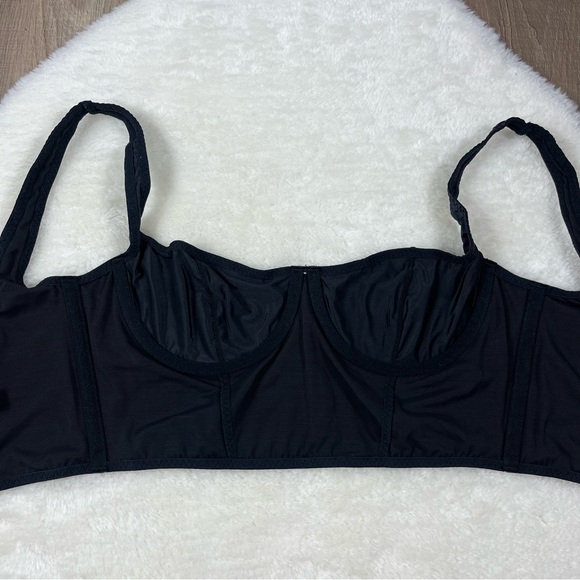 NWOT Skims stretch satin corset bra - Picture 8 of 10